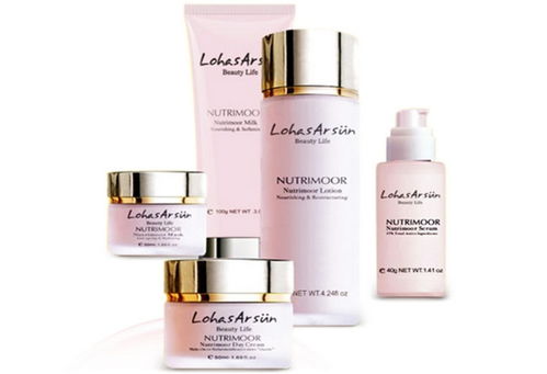 乐活雅尚 打造自然活力的美妆体验